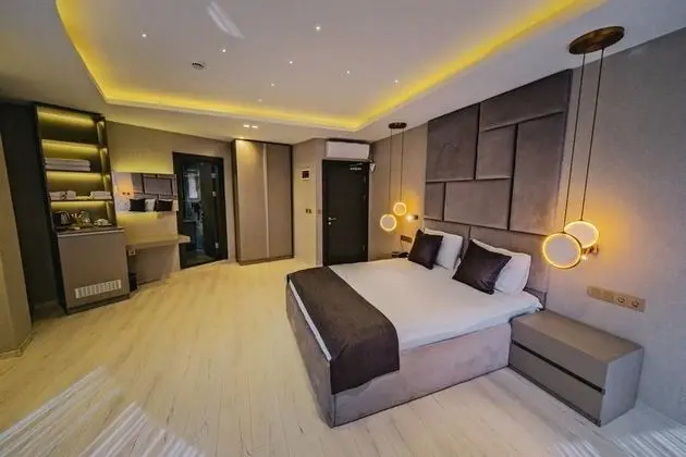 Prime Rooms, Havuz veya Bahçe Manzaralı, Balkonlu