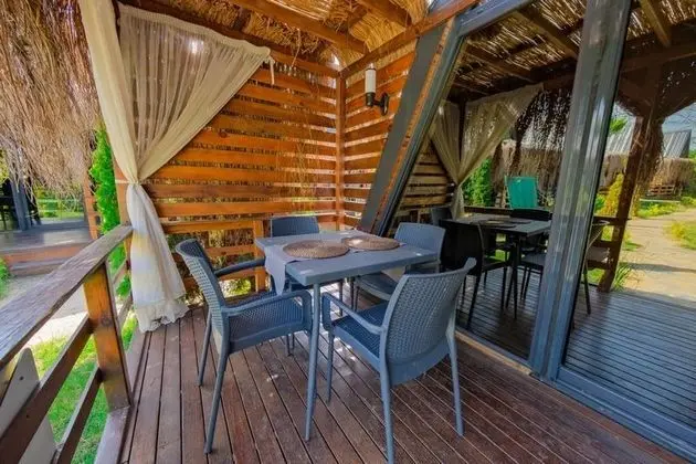 Standart Bungalow, Havuz Manzaralı, Balkon veya Teraslı