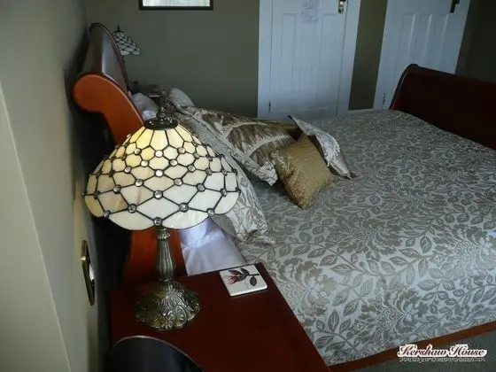 Room with King Bed The Abel Tasman Suite min 2 nights