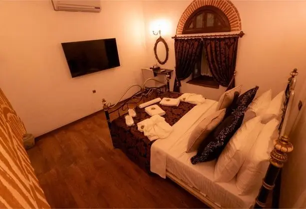 Deluxe Suite ,Havuz Manzaralı