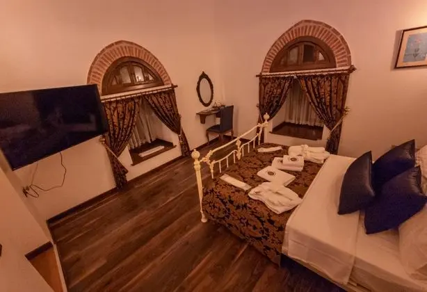 Deluxe Suite ,Havuz Manzaralı