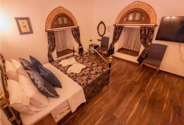 Deluxe Suite ,Havuz Manzaralı