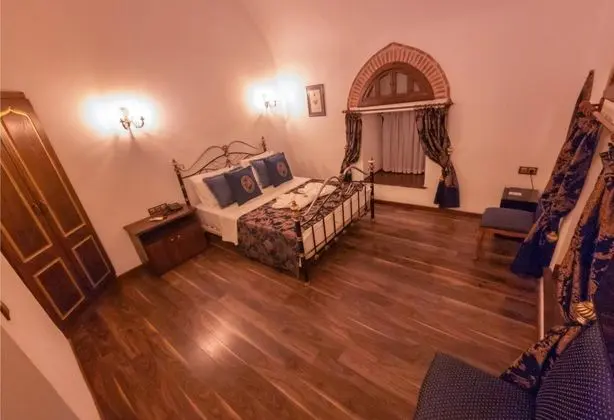 Deluxe Suite ,Havuz Manzaralı