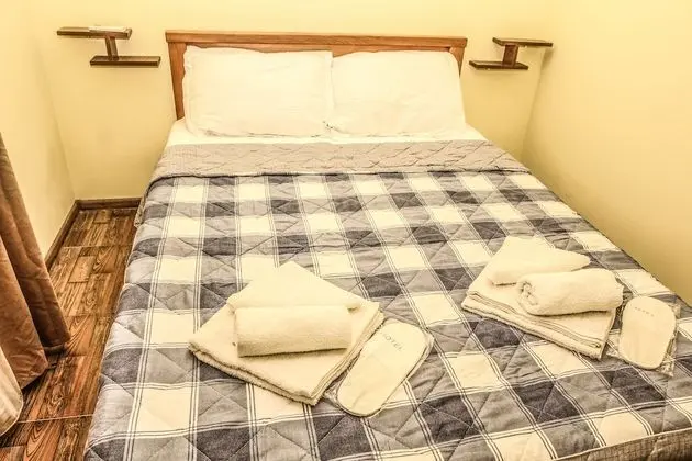 Standard Tek Büyük Yataklı Oda