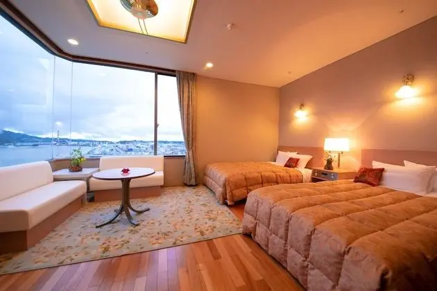 Deluxe Oda, Sigara İçilmez, Liman Manzaralı