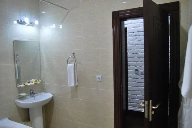 Tek Büyük veya İki Ayrı Yataklı Oda