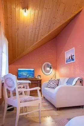 Comfort Tek Büyük veya İki Ayrı Yataklı Oda