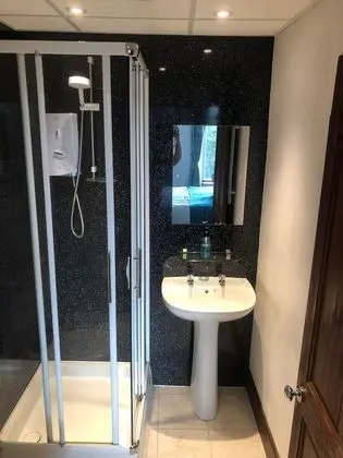 Superior Süit, Özel Banyo