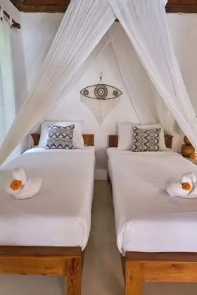 Basic Villa, Birden Çok Yatak