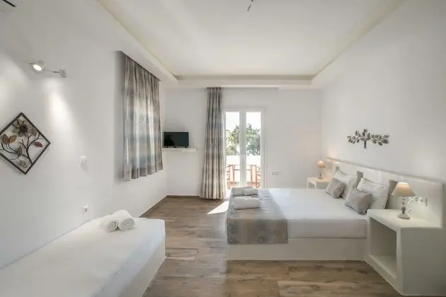 Stüdyo (3 Adults)
