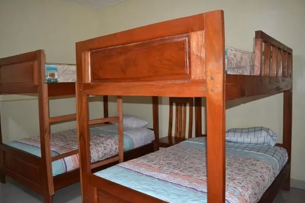 Oda, Karma Ranzalı Oda (8 beds)