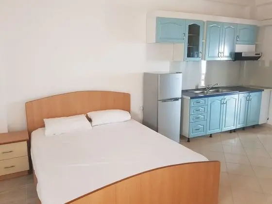 Standard Apart Daire, Bahçe Manzaralı