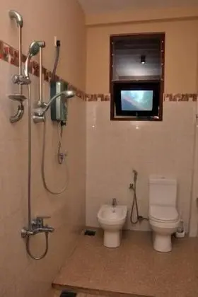 Standard Tek Büyük Yataklı Oda, Bahçe Manzaralı
