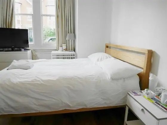 Tek Büyük Yataklı Oda, Özel Banyo, Bahçe Manzaralı (Room 3)