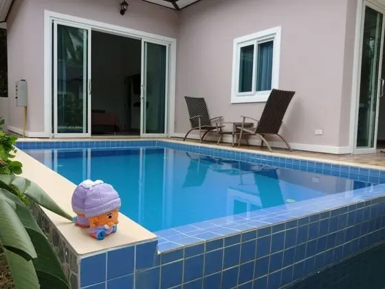 Two Bedroom House with Private Pool