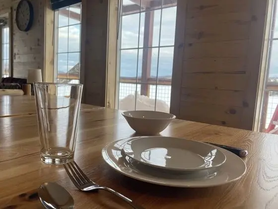 Cabin 2BA, Pet Friendly, Non-Smoking