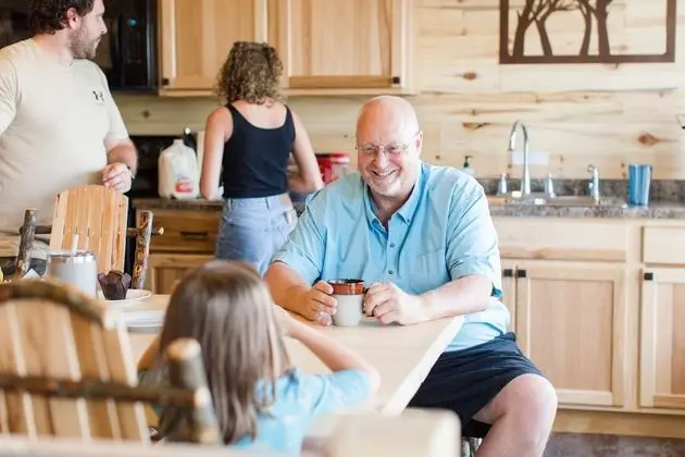 Cabin 2BA, Pet Friendly, Non-Smoking