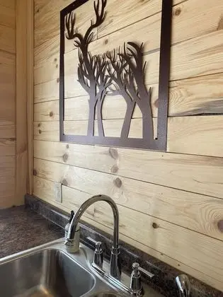 Cabin 2BA, Pet Friendly, Non-Smoking