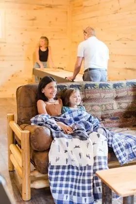 Cabin 2BA, Pet Friendly, Non-Smoking