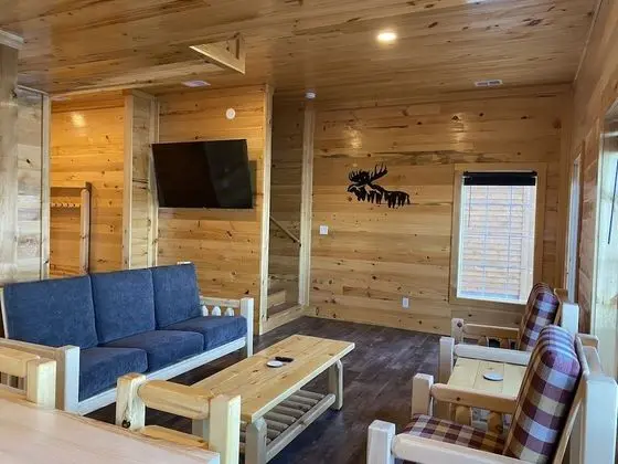 Cabin 2BA, Pet Friendly, Non-Smoking