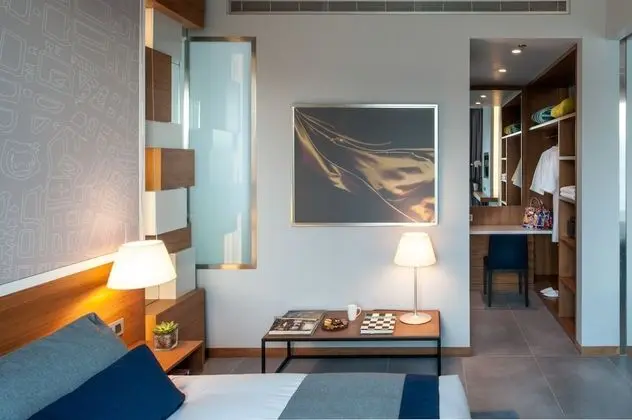 Deluxe One-Bedroom Apartment With Balcony
