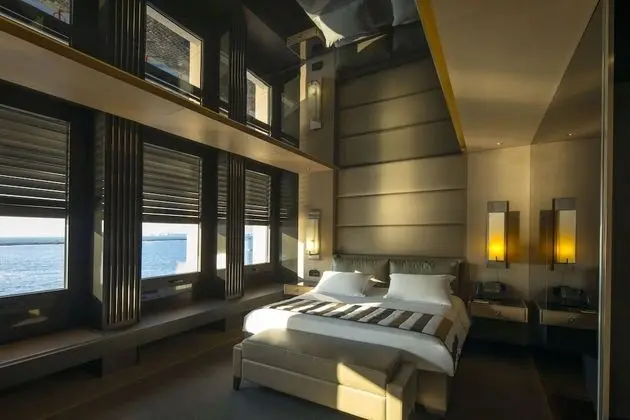 Standard Oda, Deniz Manzaralı