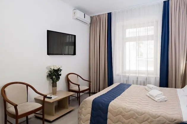 Business Tek Büyük Yataklı Oda