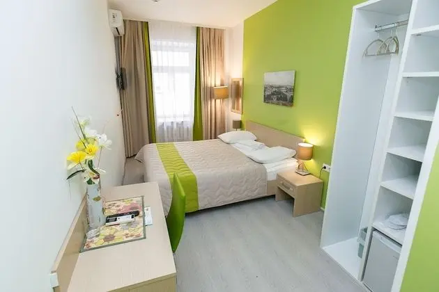 Comfort Tek Büyük Yataklı Oda