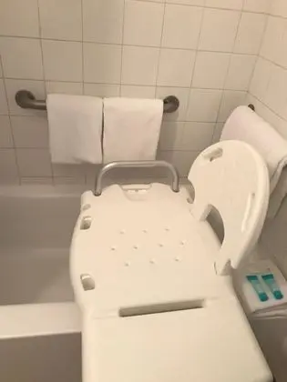 Standard Oda, 1 En Büyük (King) Boy Yatak, Engellilere Uygun