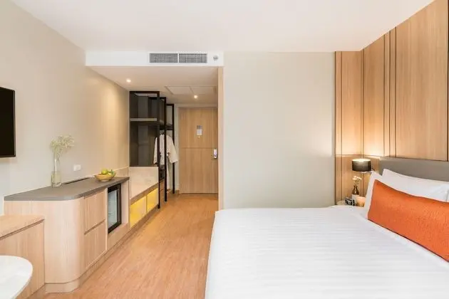 Premier King Room