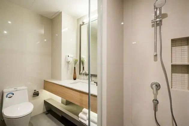 Premier King Room