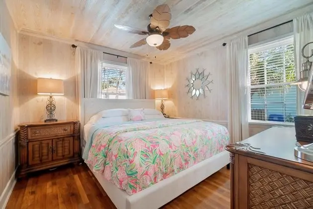 Ev (Key West Cottage Vacation Rental of C)
