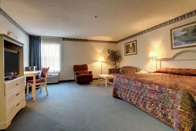 Room, 1 King Bed with Recliner, Accessible (Non-Smoking)