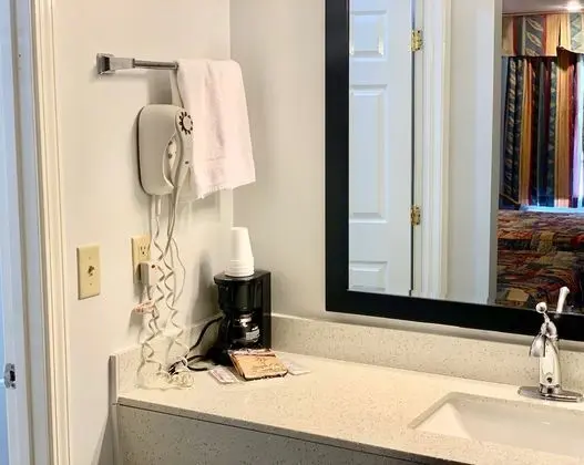 Oda, 1 En Büyük (King) Boy Yatak, Engellilere Uygun, Sigara İçilmez