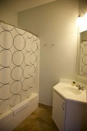 Oda, 1 En Büyük (King) Boy Yatak, Sigara İçilmez, Köşe