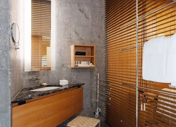 Deluxe Tek Büyük Yataklı Oda, Dağ Manzaralı
