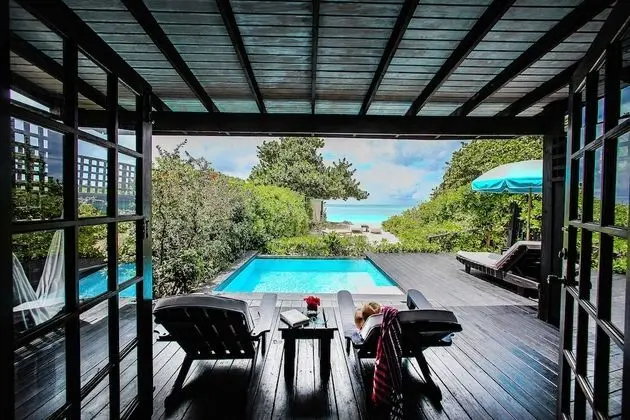 Beachfront Sanctuary Pool Cottage