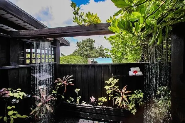 Beachfront Sanctuary Pool Cottage