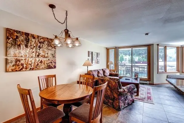 Stüdyo, Göl Kenarı (Condo - Lakeside Village)