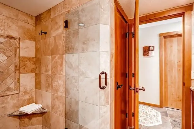 Stüdyo, Göl Kenarı (Condo - Lakeside Village)