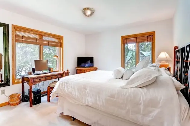 Oda, 4 Yatak Odası (Bryant Home, 3 Bath)