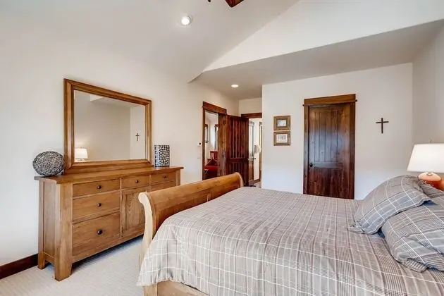 Oda, 4 Yatak Odası (Sanctuary Home, 4 Bath)