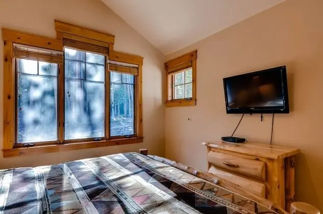 Oda, 4 Yatak Odası (Settler's Creek Estate, 3 Bath)
