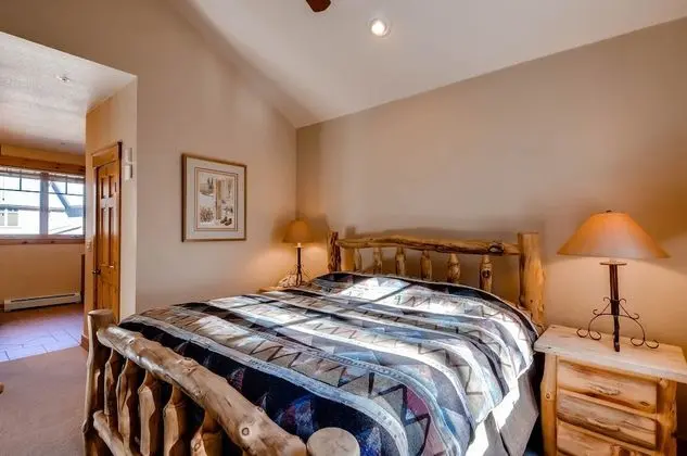 Oda, 4 Yatak Odası (Settler's Creek Estate, 3 Bath)