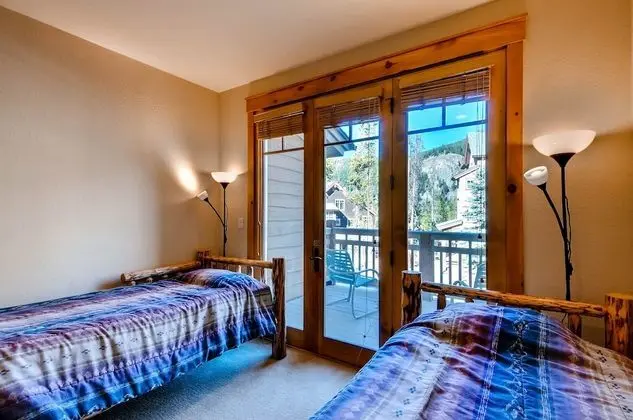 Oda, 4 Yatak Odası (Settler's Creek Estate, 3 Bath)