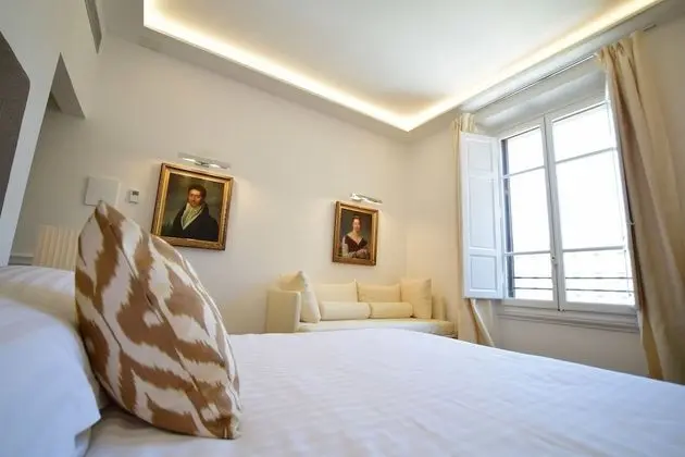 Deluxe Oda, 1 En Büyük (King) Boy Yatak ve Çekyat, Şehir Manzaralı
