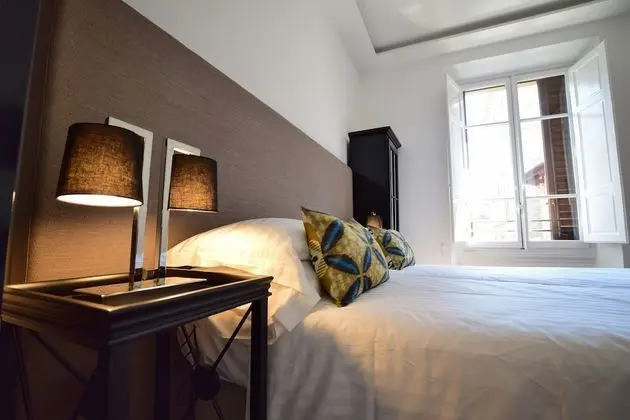 Deluxe Tek Büyük veya İki Ayrı Yataklı Oda, Şehir Manzaralı