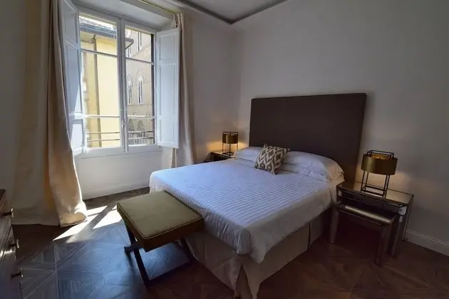 Deluxe Tek Büyük Yataklı Oda, Küvet, Şehir Manzaralı