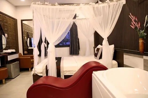 Luxury Büyük Yataklı Tek Kişilik Oda