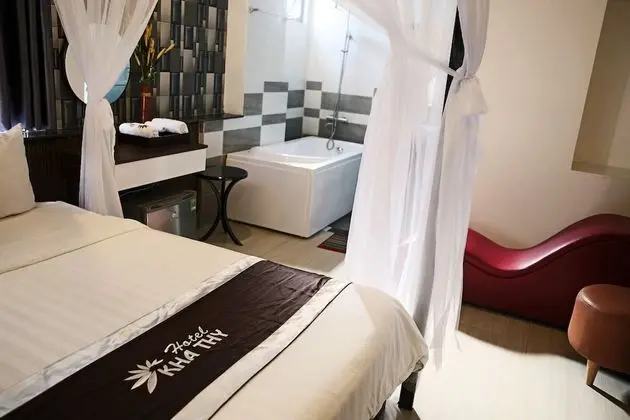 Luxury Büyük Yataklı Tek Kişilik Oda